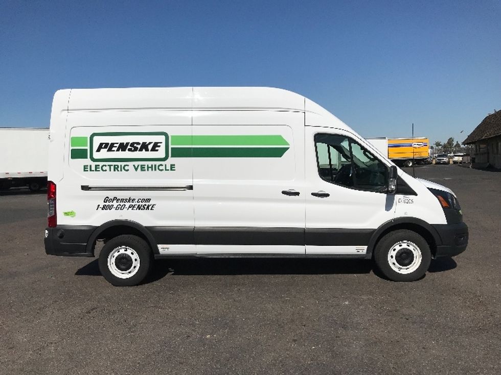 Cargo Van (Panel Van)-Alternative Fuel Trucks & Tractors-Ford-2022-TRAN350E-Torrance-CA-20,426\n\t\tmiles-$ 40,000 - Image 15