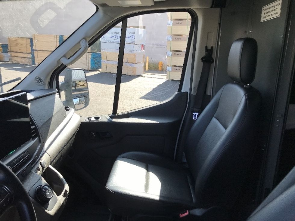 Cargo Van (Panel Van)-Alternative Fuel Trucks & Tractors-Ford-2022-TRAN350E-Torrance-CA-20,426\n\t\tmiles-$ 40,000 - Image 19