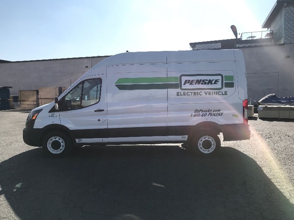 Cargo Van (Panel Van)-Alternative Fuel Trucks & Tractors-Ford-2022-TRAN350E-Torrance-CA-20,426\n\t\tmiles-$ 40,000 - Image 4