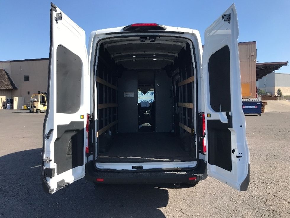 Cargo Van (Panel Van)-Alternative Fuel Trucks & Tractors-Ford-2022-TRAN350E-Torrance-CA-20,426\n\t\tmiles-$ 40,000 - Image 8