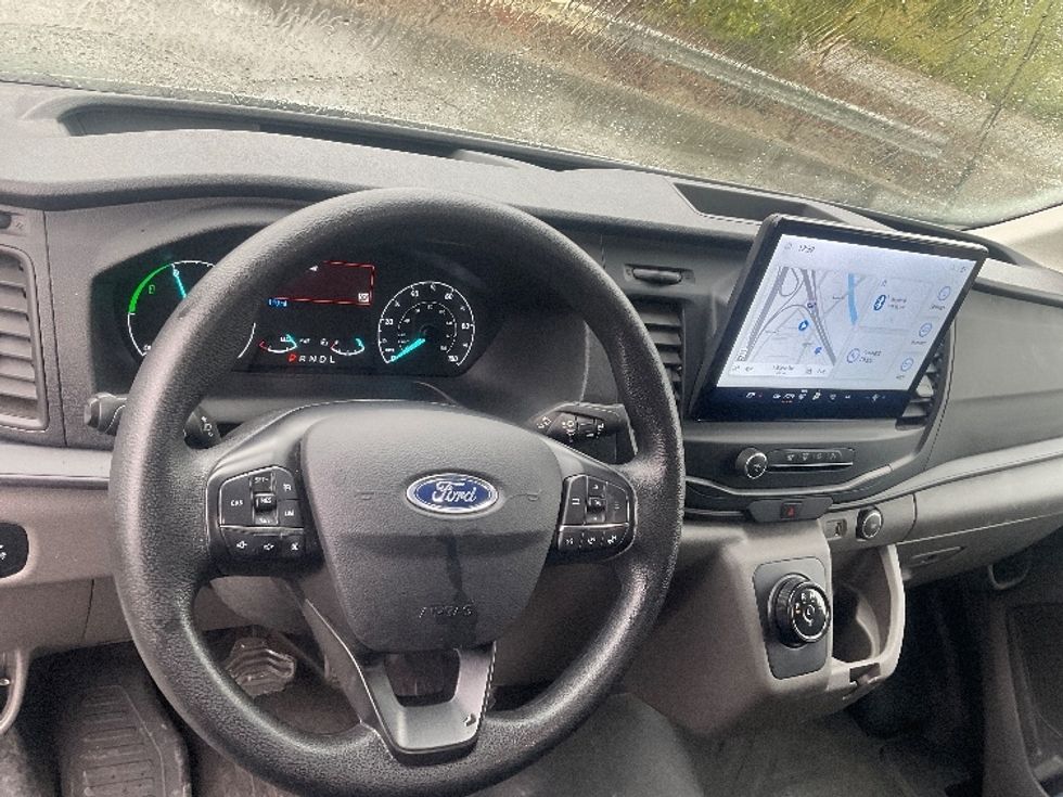 Cargo Van (Panel Van)-Alternative Fuel Trucks & Tractors-Ford-2022-TRAN350E-Torrance-CA-20,556\n\t\tmiles-$ 40,000 - Image 16