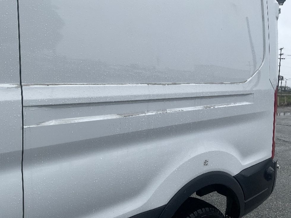 Cargo Van (Panel Van)-Alternative Fuel Trucks & Tractors-Ford-2022-TRAN350E-Torrance-CA-20,556\n\t\tmiles-$ 40,000 - Image 24