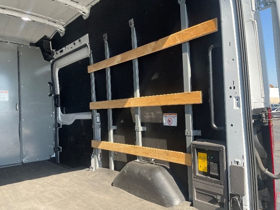 Cargo Van (Panel Van)-Alternative Fuel Trucks & Tractors-Ford-2022-TRAN350E-Torrance-CA-20,976\n\t\tmiles-$ 39,500 - Image 10