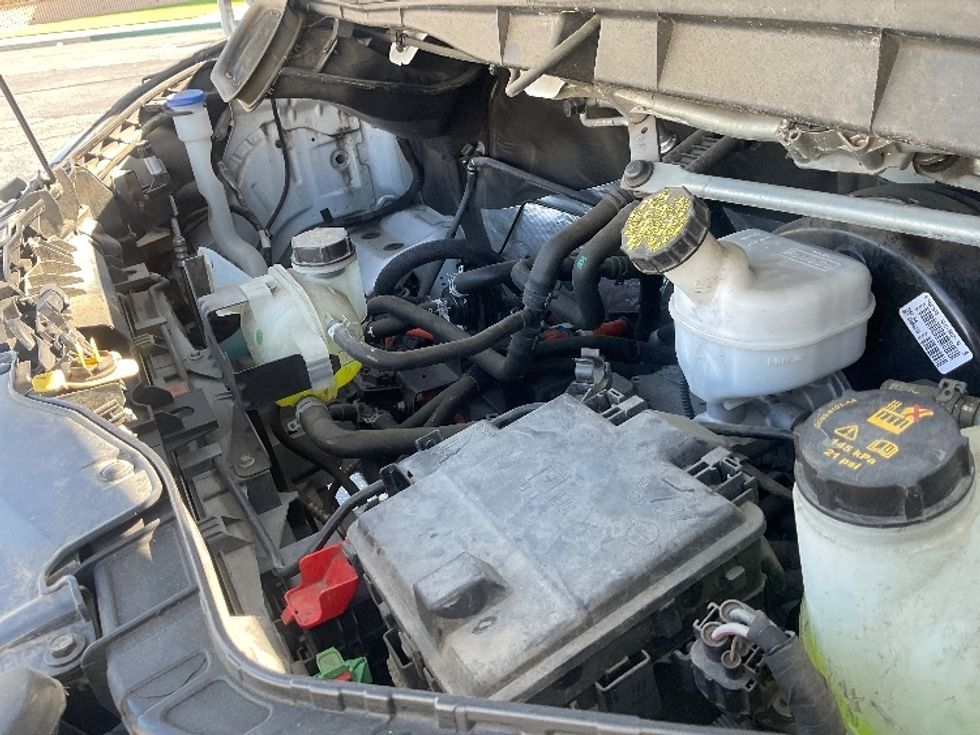 Cargo Van (Panel Van)-Alternative Fuel Trucks & Tractors-Ford-2022-TRAN350E-Torrance-CA-20,976\n\t\tmiles-$ 39,500 - Image 21