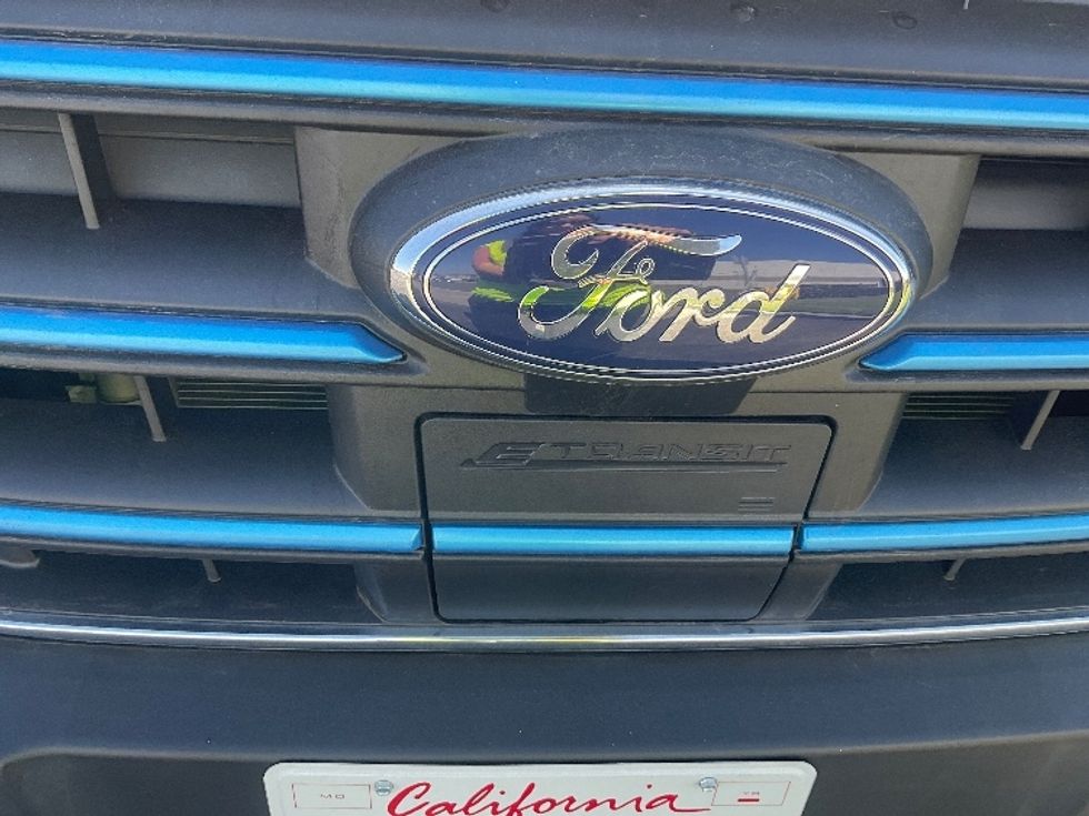 Cargo Van (Panel Van)-Alternative Fuel Trucks & Tractors-Ford-2022-TRAN350E-Torrance-CA-20,976\n\t\tmiles-$ 39,500 - Image 23