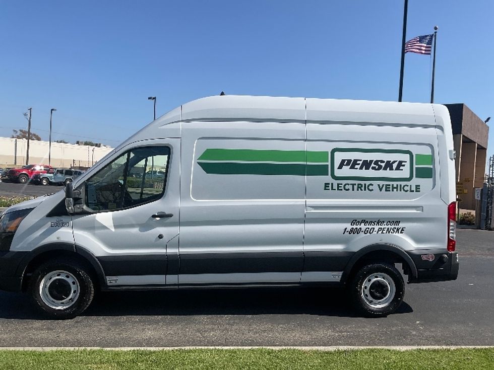 Cargo Van (Panel Van)-Alternative Fuel Trucks & Tractors-Ford-2022-TRAN350E-Torrance-CA-20,976\n\t\tmiles-$ 39,500 - Image 4