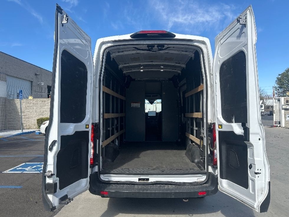 Cargo Van (Panel Van)-Alternative Fuel Trucks & Tractors-Ford-2022-TRAN350E-Torrance-CA-21,509\n\t\tmiles-$ 24,000 - Image 8