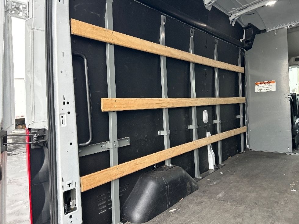 Cargo Van (Panel Van)-Alternative Fuel Trucks & Tractors-Ford-2022-TRAN350E-Torrance-CA-22,292\n\t\tmiles-$ 40,000 - Image 10