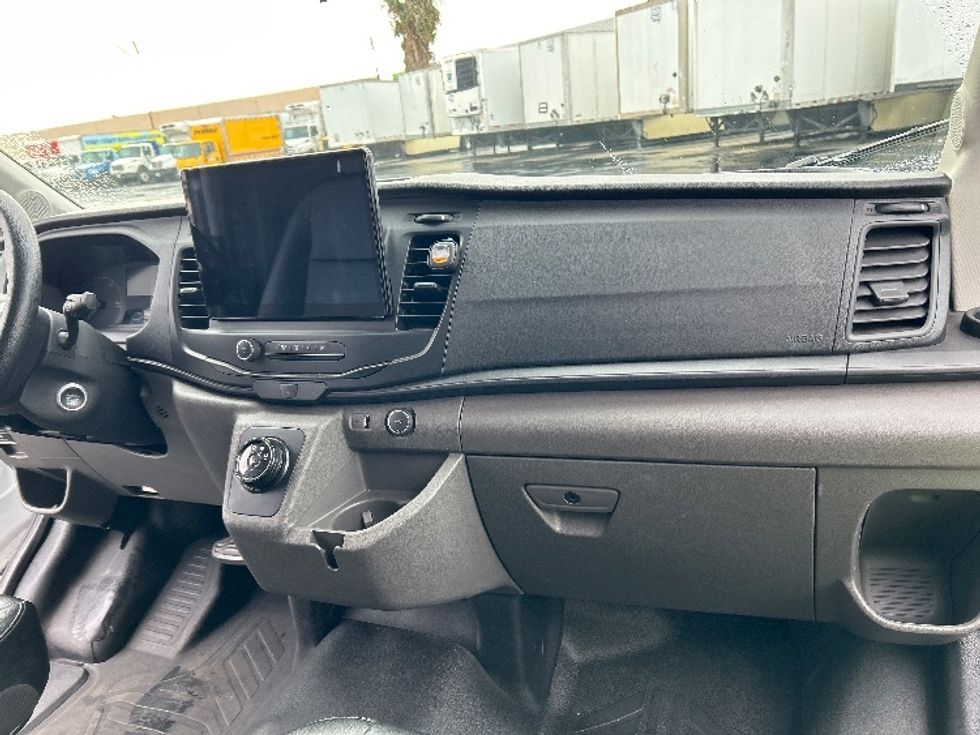Cargo Van (Panel Van)-Alternative Fuel Trucks & Tractors-Ford-2022-TRAN350E-Torrance-CA-22,292\n\t\tmiles-$ 40,000 - Image 19