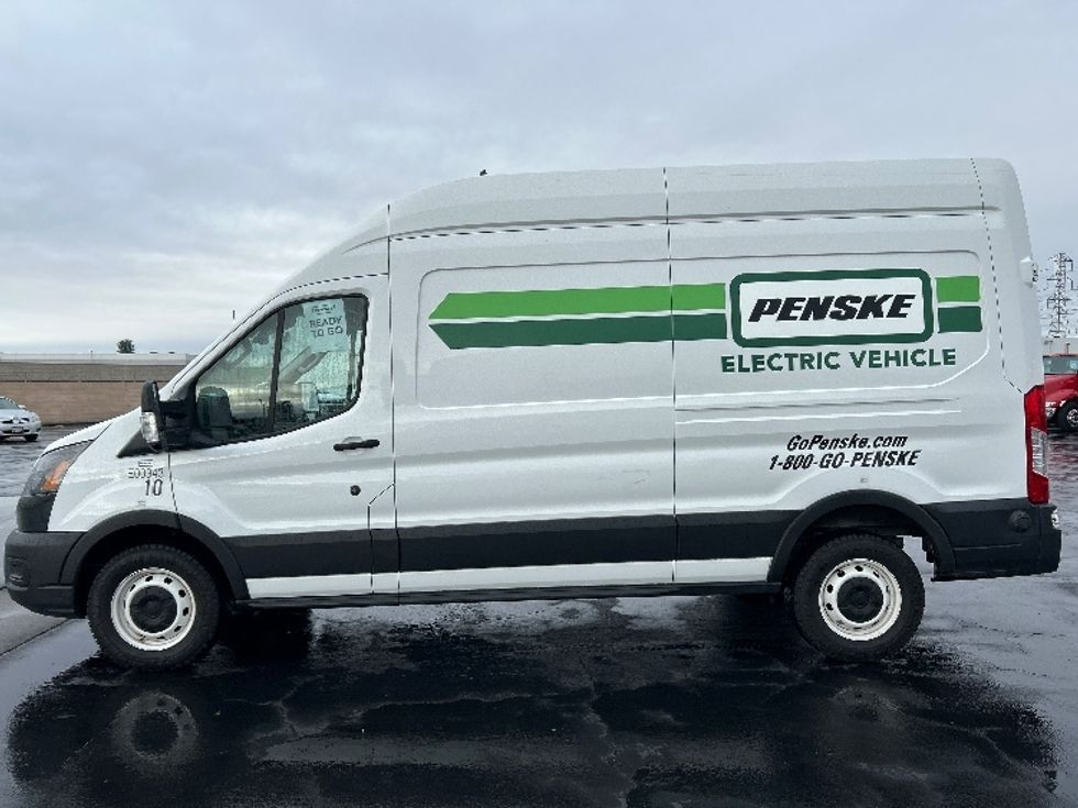 Cargo Van (Panel Van)-Alternative Fuel Trucks & Tractors-Ford-2022-TRAN350E-Torrance-CA-22,292\n\t\tmiles-$ 40,000 - Image 4