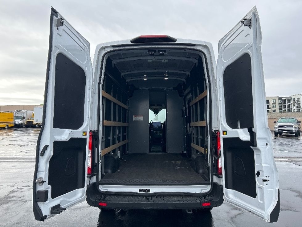 Cargo Van (Panel Van)-Alternative Fuel Trucks & Tractors-Ford-2022-TRAN350E-Torrance-CA-22,292\n\t\tmiles-$ 40,000 - Image 7