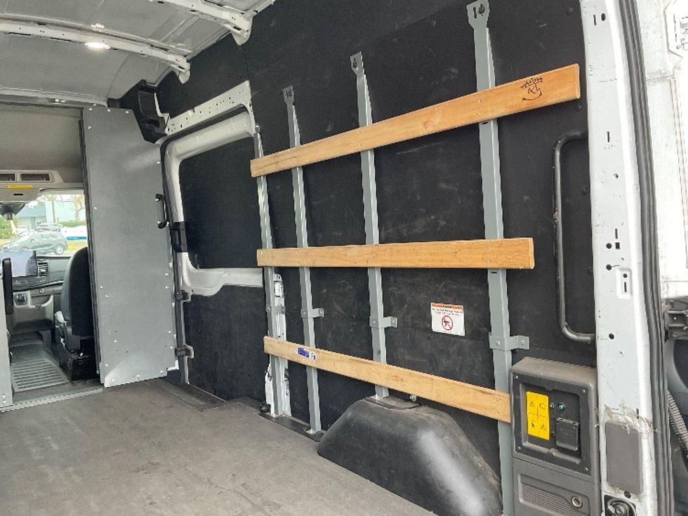 Cargo Van (Panel Van)-Alternative Fuel Trucks & Tractors-Ford-2022-TRAN350E-Torrance-CA-22,561\n\t\tmiles-$ 40,000 - Image 11