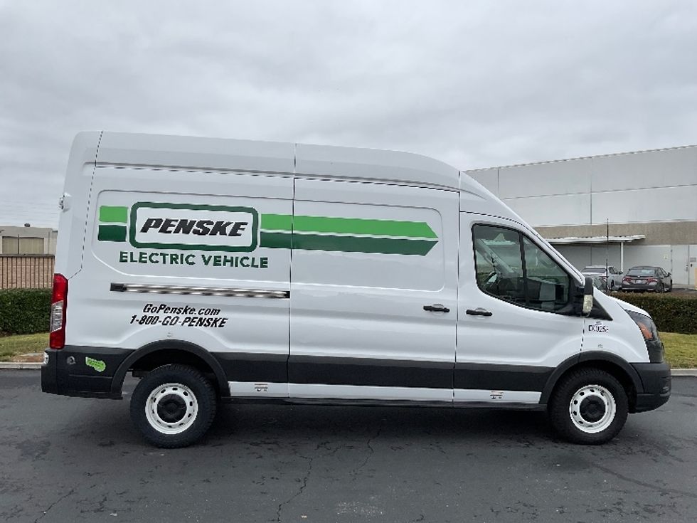Cargo Van (Panel Van)-Alternative Fuel Trucks & Tractors-Ford-2022-TRAN350E-Torrance-CA-22,561\n\t\tmiles-$ 40,000 - Image 14