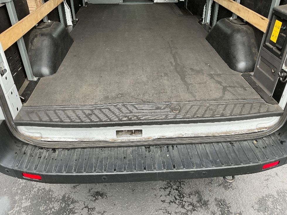 Cargo Van (Panel Van)-Alternative Fuel Trucks & Tractors-Ford-2022-TRAN350E-Torrance-CA-22,561\n\t\tmiles-$ 40,000 - Image 9