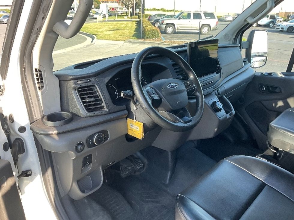 Cargo Van (Panel Van)-Alternative Fuel Trucks & Tractors-Ford-2022-TRAN350E-Torrance-CA-23,418\n\t\tmiles-$ 40,000 - Image 16