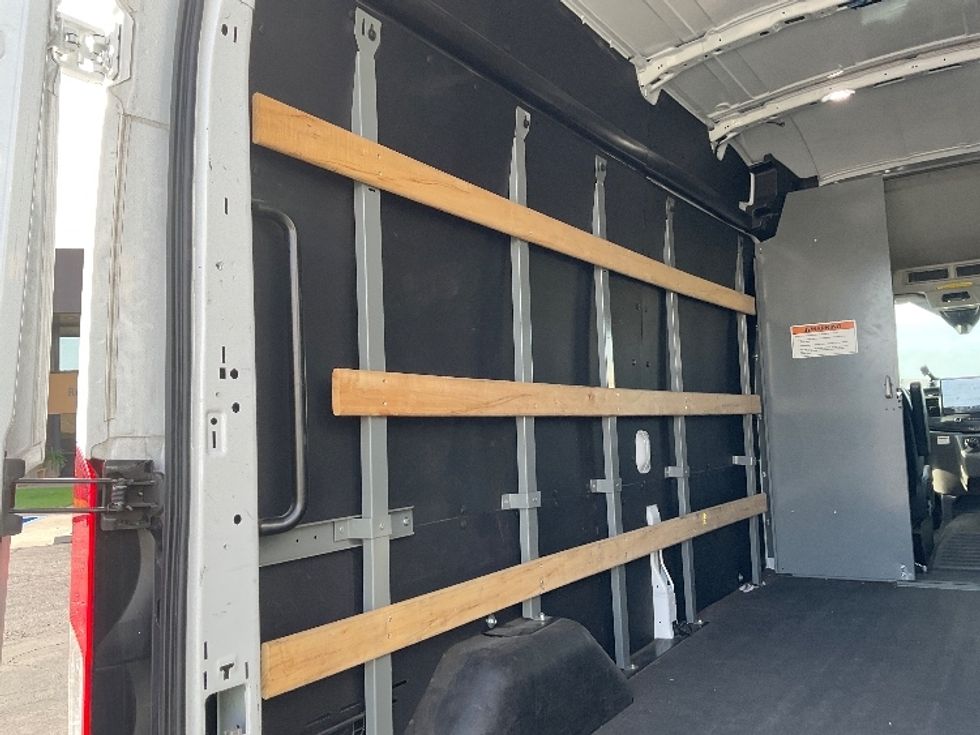Cargo Van (Panel Van)-Alternative Fuel Trucks & Tractors-Ford-2022-TRAN350E-Torrance-CA-24,921\n\t\tmiles-$ 23,750 - Image 10
