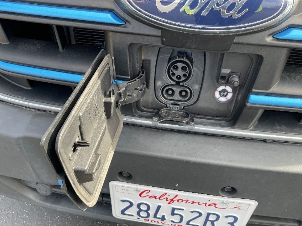 Cargo Van (Panel Van)-Alternative Fuel Trucks & Tractors-Ford-2022-TRAN350E-Torrance-CA-24,921\n\t\tmiles-$ 23,750 - Image 25