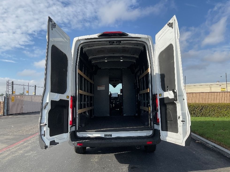 Cargo Van (Panel Van)-Alternative Fuel Trucks & Tractors-Ford-2022-TRAN350E-Torrance-CA-24,921\n\t\tmiles-$ 23,750 - Image 8