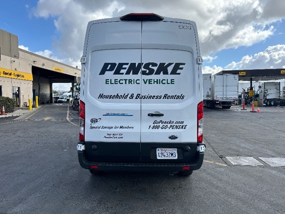 Cargo Van (Panel Van)-Alternative Fuel Trucks & Tractors-Ford-2022-TRAN350E-Torrance-CA-26,040\n\t\tmiles-$ 40,000 - Image 7