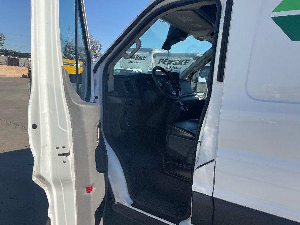 Cargo Van (Panel Van)-Alternative Fuel Trucks & Tractors-Ford-2022-TRAN350E-Torrance-CA-27,148\n\t\tmiles-$ 33,500 - Image 16
