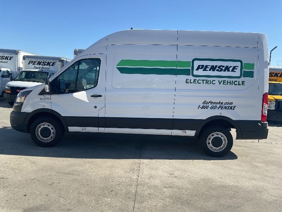 Cargo Van (Panel Van)-Alternative Fuel Trucks & Tractors-Ford-2022-TRAN350E-Torrance-CA-27,148\n\t\tmiles-$ 33,500 - Image 4