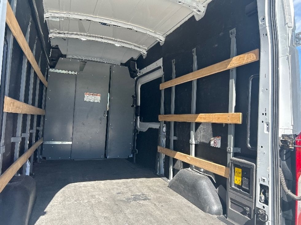 Cargo Van (Panel Van)-Alternative Fuel Trucks & Tractors-Ford-2022-TRAN350E-Torrance-CA-27,204\n\t\tmiles-$ 23,500 - Image 12
