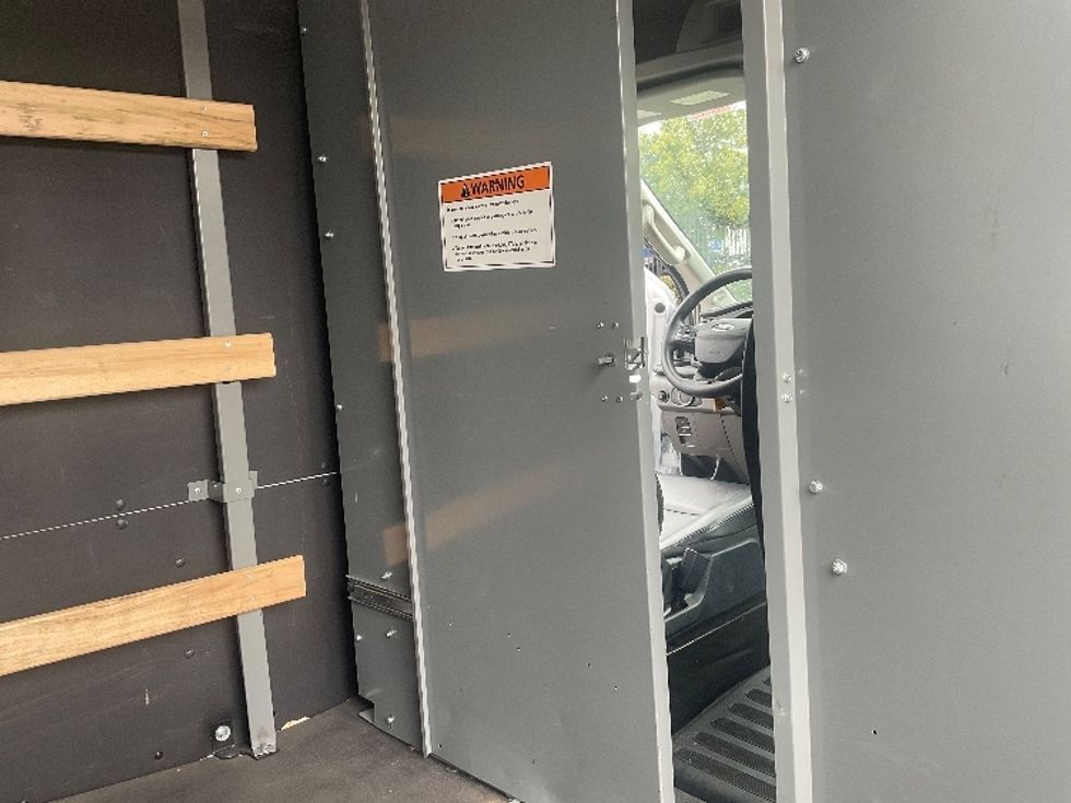 Cargo Van (Panel Van)-Alternative Fuel Trucks & Tractors-Ford-2022-TRAN350E-Torrance-CA-28,962\n\t\tmiles-$ 40,000 - Image 26