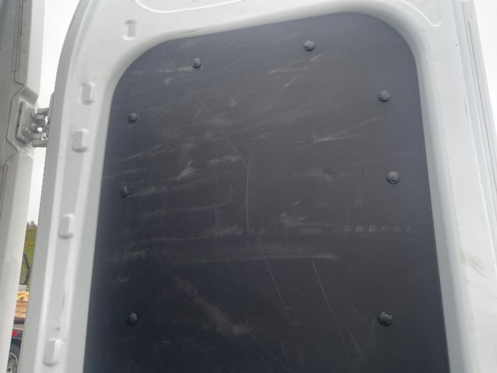 Cargo Van (Panel Van)-Alternative Fuel Trucks & Tractors-Ford-2022-TRAN350E-Torrance-CA-28,962\n\t\tmiles-$ 40,000 - Image 29