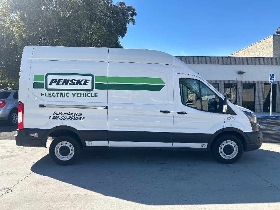 Cargo Van (Panel Van)-Alternative Fuel Trucks & Tractors-Ford-2022-TRAN350E-Torrance-CA-29,154\n\t\tmiles-$ 23,250 - Image 14