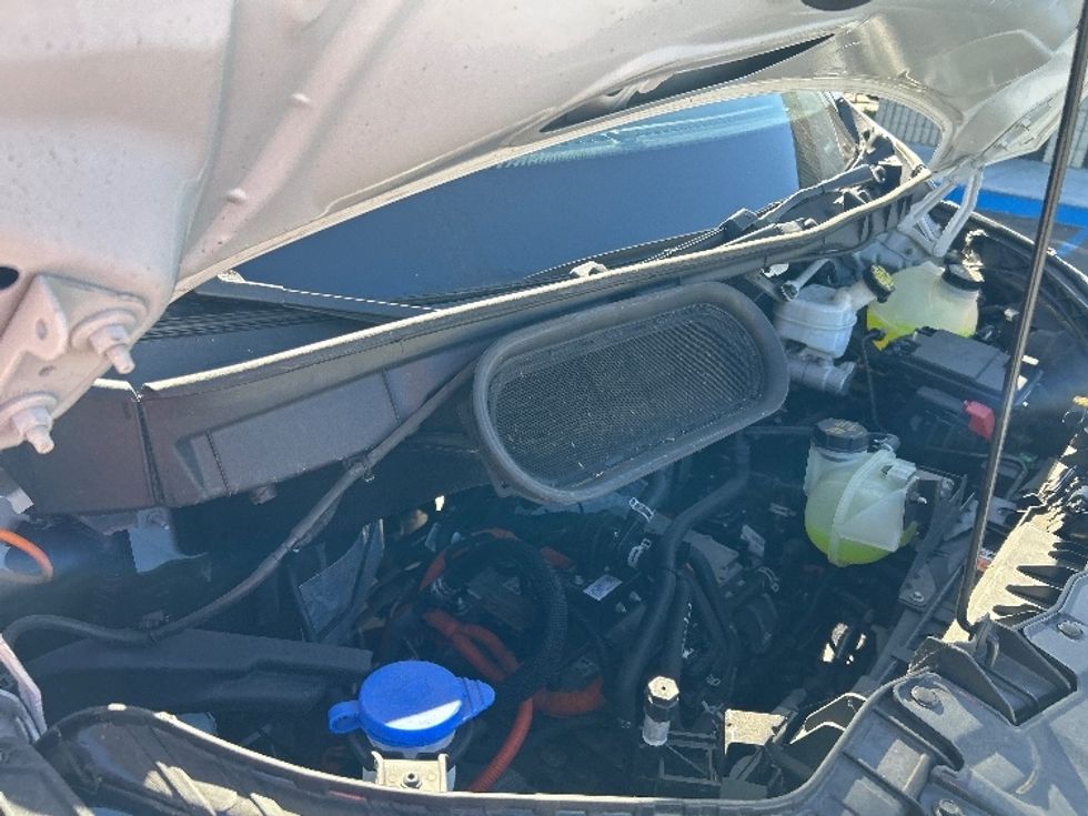 Cargo Van (Panel Van)-Alternative Fuel Trucks & Tractors-Ford-2022-TRAN350E-Torrance-CA-29,154\n\t\tmiles-$ 23,250 - Image 22