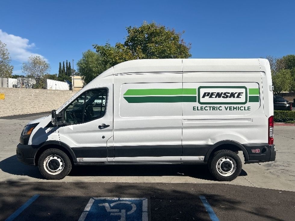 Cargo Van (Panel Van)-Alternative Fuel Trucks & Tractors-Ford-2022-TRAN350E-Torrance-CA-29,154\n\t\tmiles-$ 23,250 - Image 4