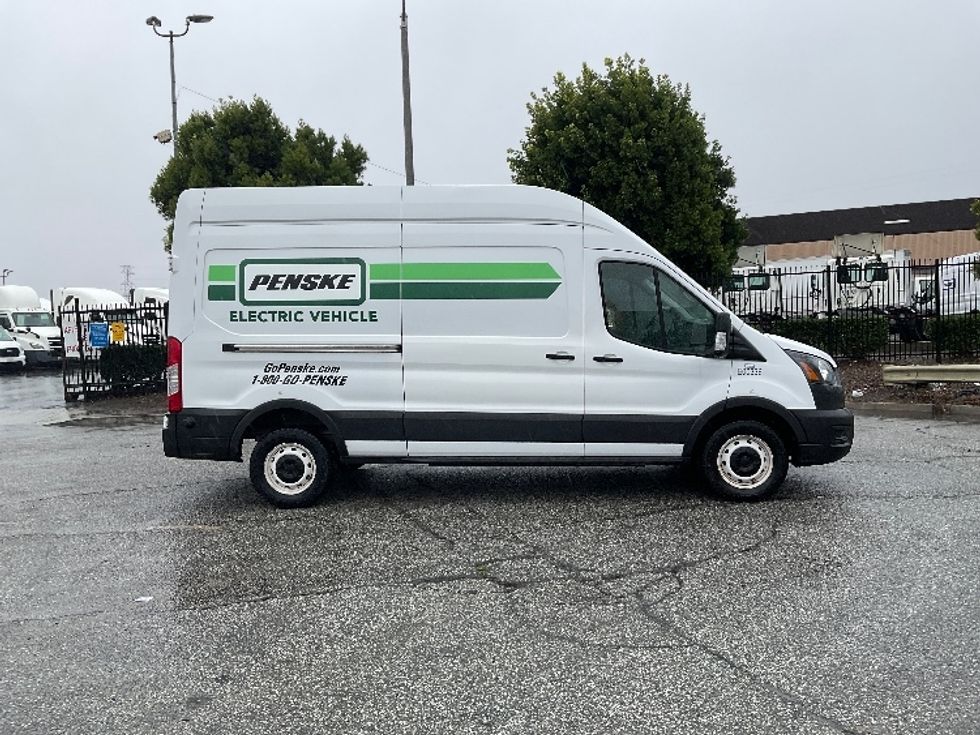 Cargo Van (Panel Van)-Alternative Fuel Trucks & Tractors-Ford-2022-TRAN350E-Torrance-CA-30,670\n\t\tmiles-$ 40,000 - Image 15