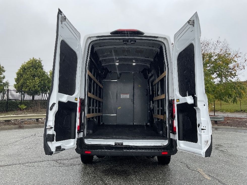 Cargo Van (Panel Van)-Alternative Fuel Trucks & Tractors-Ford-2022-TRAN350E-Torrance-CA-30,670\n\t\tmiles-$ 40,000 - Image 9