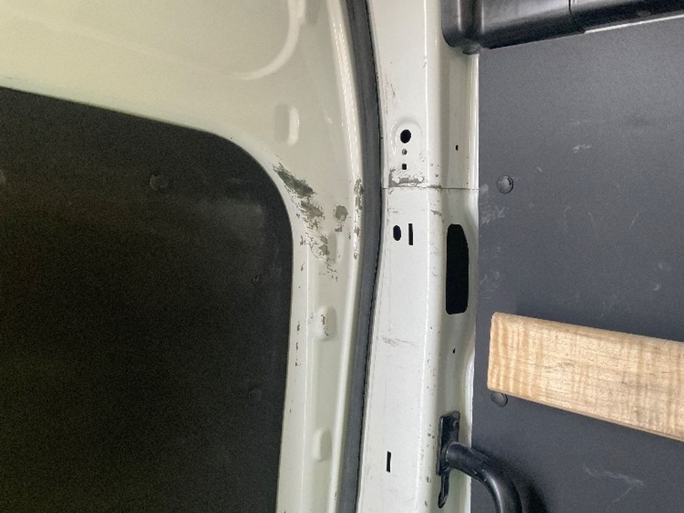 Cargo Van (Panel Van)-Alternative Fuel Trucks & Tractors-Ford-2022-TRAN350E-Torrance-CA-31,520\n\t\tmiles-$ 33,500 - Image 25