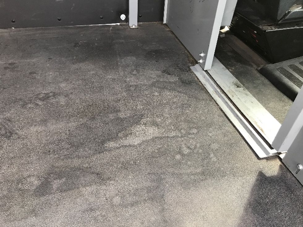 Cargo Van (Panel Van)-Alternative Fuel Trucks & Tractors-Ford-2022-TRAN350E-Torrance-CA-31,942\n\t\tmiles-$ 40,000 - Image 26