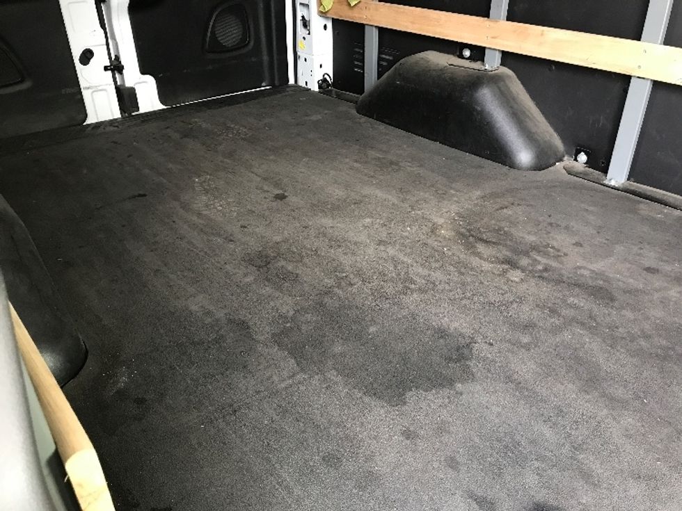 Cargo Van (Panel Van)-Alternative Fuel Trucks & Tractors-Ford-2022-TRAN350E-Torrance-CA-31,942\n\t\tmiles-$ 40,000 - Image 27