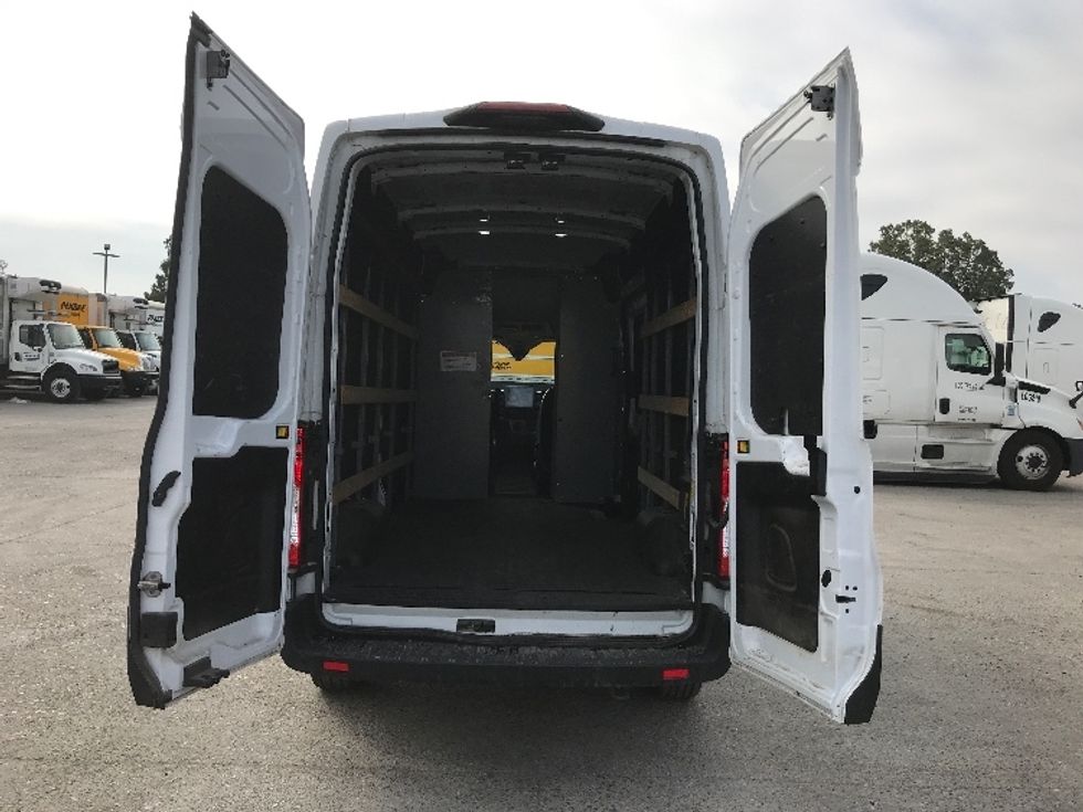 Cargo Van (Panel Van)-Alternative Fuel Trucks & Tractors-Ford-2022-TRAN350E-Torrance-CA-31,942\n\t\tmiles-$ 40,000 - Image 8