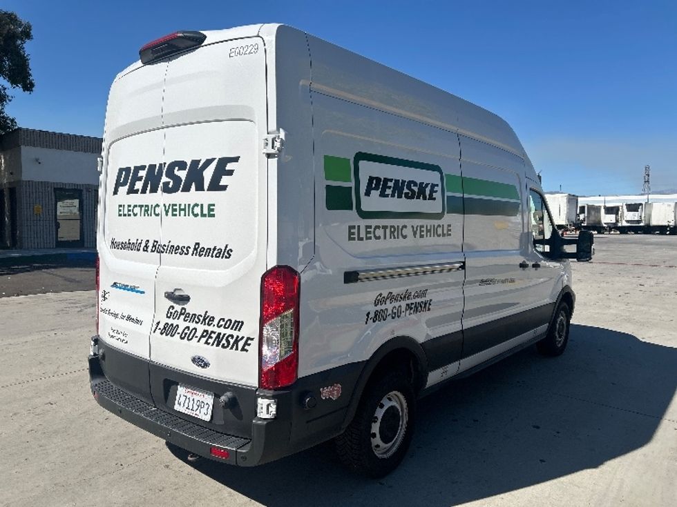 Cargo Van (Panel Van)-Alternative Fuel Trucks & Tractors-Ford-2022-TRAN350E-Torrance-CA-32,275\n\t\tmiles-$ 23,000 - Image 12