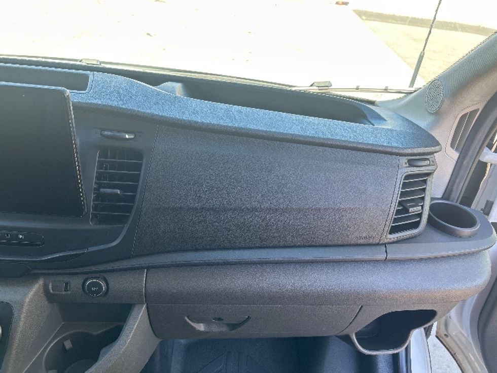Cargo Van (Panel Van)-Alternative Fuel Trucks & Tractors-Ford-2022-TRAN350E-Torrance-CA-32,275\n\t\tmiles-$ 23,000 - Image 20