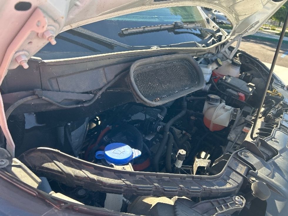 Cargo Van (Panel Van)-Alternative Fuel Trucks & Tractors-Ford-2022-TRAN350E-Torrance-CA-32,275\n\t\tmiles-$ 23,000 - Image 22