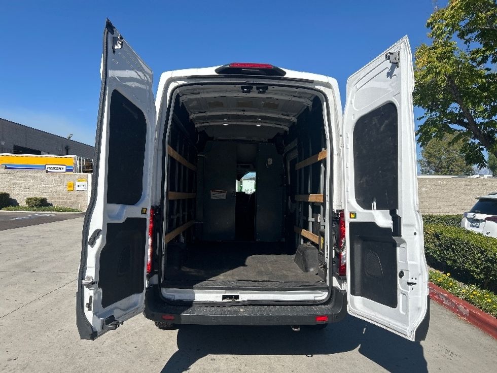 Cargo Van (Panel Van)-Alternative Fuel Trucks & Tractors-Ford-2022-TRAN350E-Torrance-CA-32,275\n\t\tmiles-$ 23,000 - Image 8