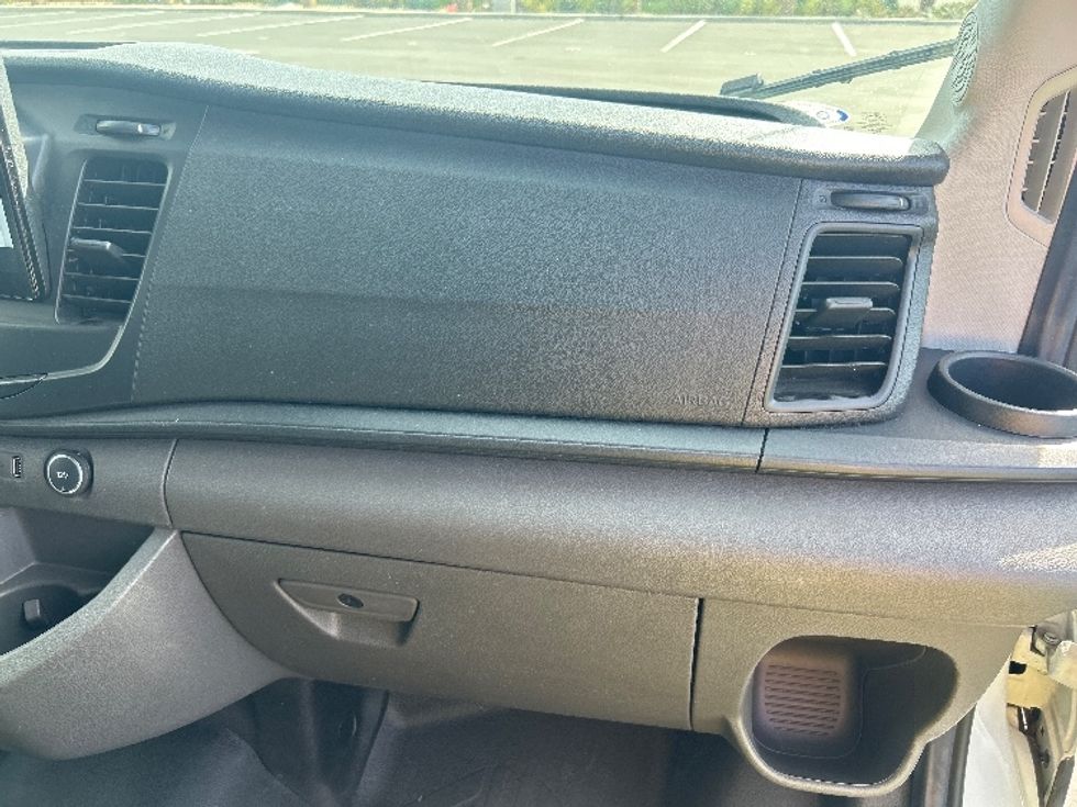 Cargo Van (Panel Van)-Alternative Fuel Trucks & Tractors-Ford-2022-TRAN350E-Torrance-CA-34,800\n\t\tmiles-$ 22,750 - Image 20