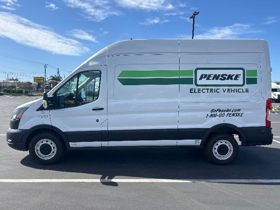 Cargo Van (Panel Van)-Alternative Fuel Trucks & Tractors-Ford-2022-TRAN350E-Torrance-CA-34,800\n\t\tmiles-$ 22,750 - Image 4