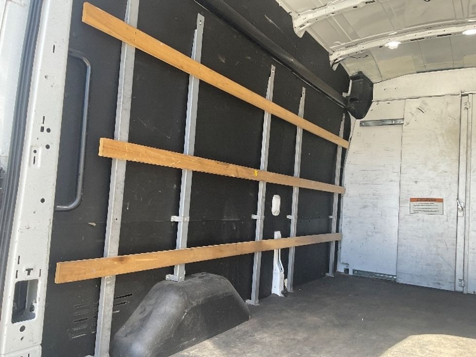 Cargo Van (Panel Van)-Alternative Fuel Trucks & Tractors-Ford-2022-TRAN350E-Torrance-CA-37,408\n\t\tmiles-$ 22,500 - Image 11