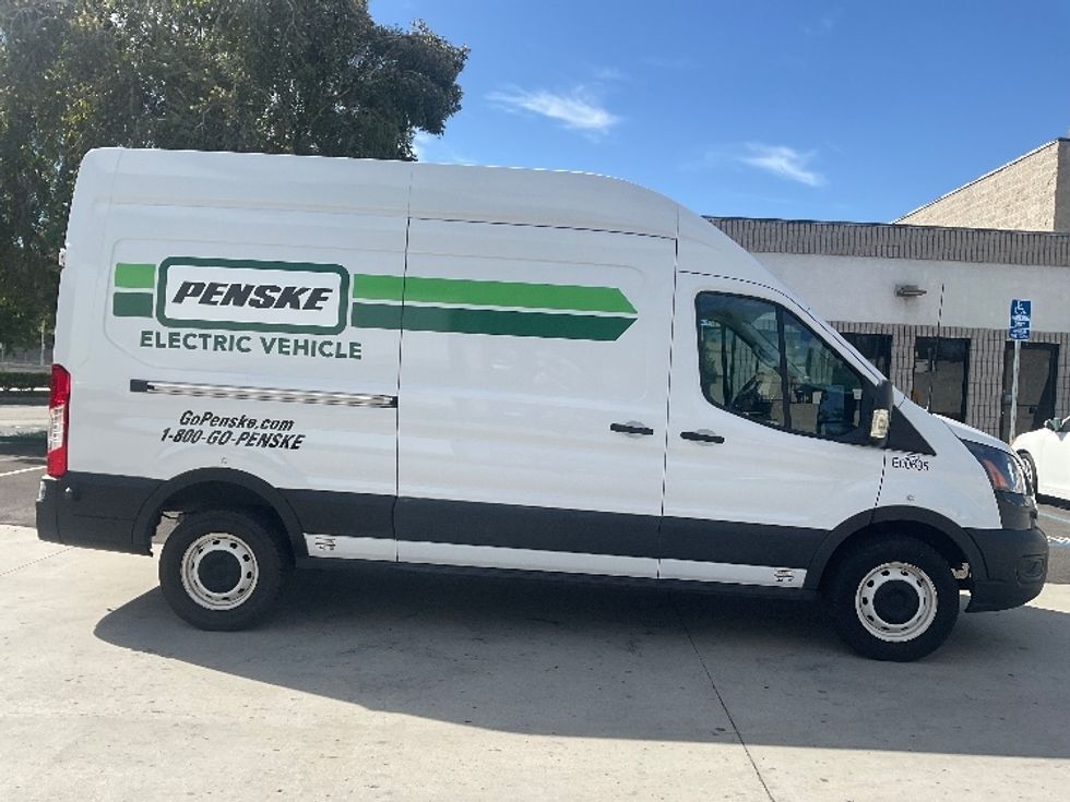 Cargo Van (Panel Van)-Alternative Fuel Trucks & Tractors-Ford-2022-TRAN350E-Torrance-CA-37,408\n\t\tmiles-$ 22,500 - Image 15
