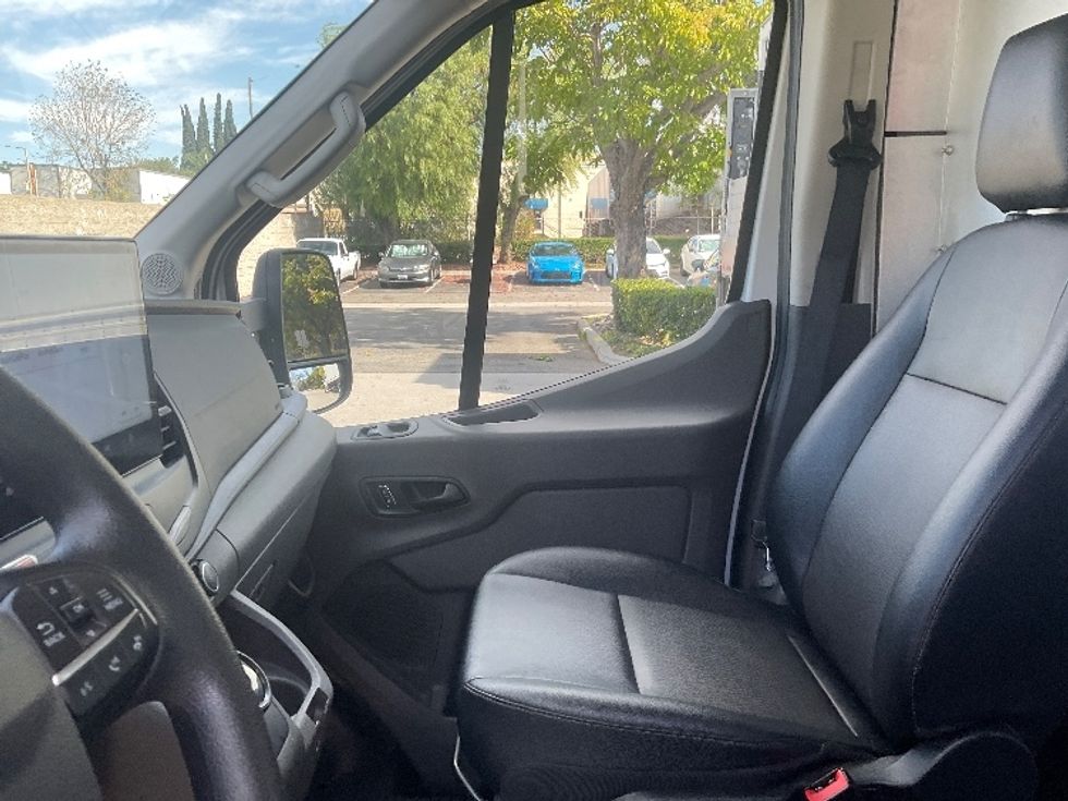 Cargo Van (Panel Van)-Alternative Fuel Trucks & Tractors-Ford-2022-TRAN350E-Torrance-CA-37,408\n\t\tmiles-$ 22,500 - Image 19