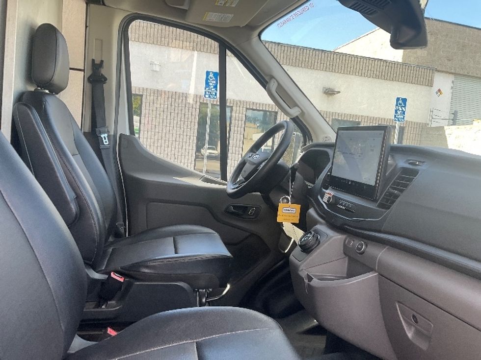 Cargo Van (Panel Van)-Alternative Fuel Trucks & Tractors-Ford-2022-TRAN350E-Torrance-CA-37,408\n\t\tmiles-$ 22,500 - Image 22