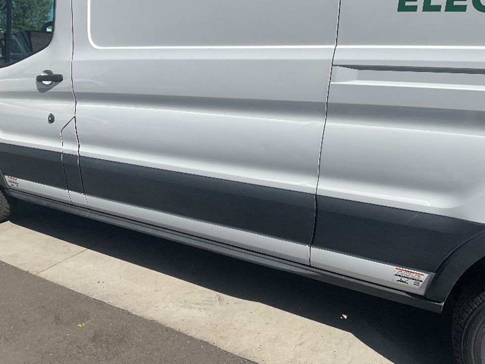 Cargo Van (Panel Van)-Alternative Fuel Trucks & Tractors-Ford-2022-TRAN350E-Torrance-CA-37,408\n\t\tmiles-$ 22,500 - Image 5
