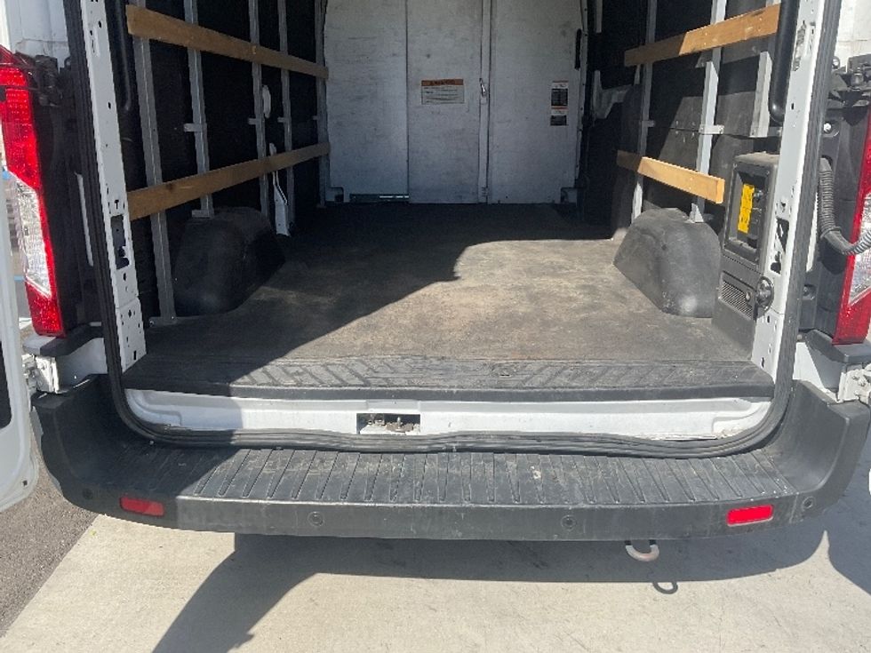 Cargo Van (Panel Van)-Alternative Fuel Trucks & Tractors-Ford-2022-TRAN350E-Torrance-CA-37,408\n\t\tmiles-$ 22,500 - Image 9