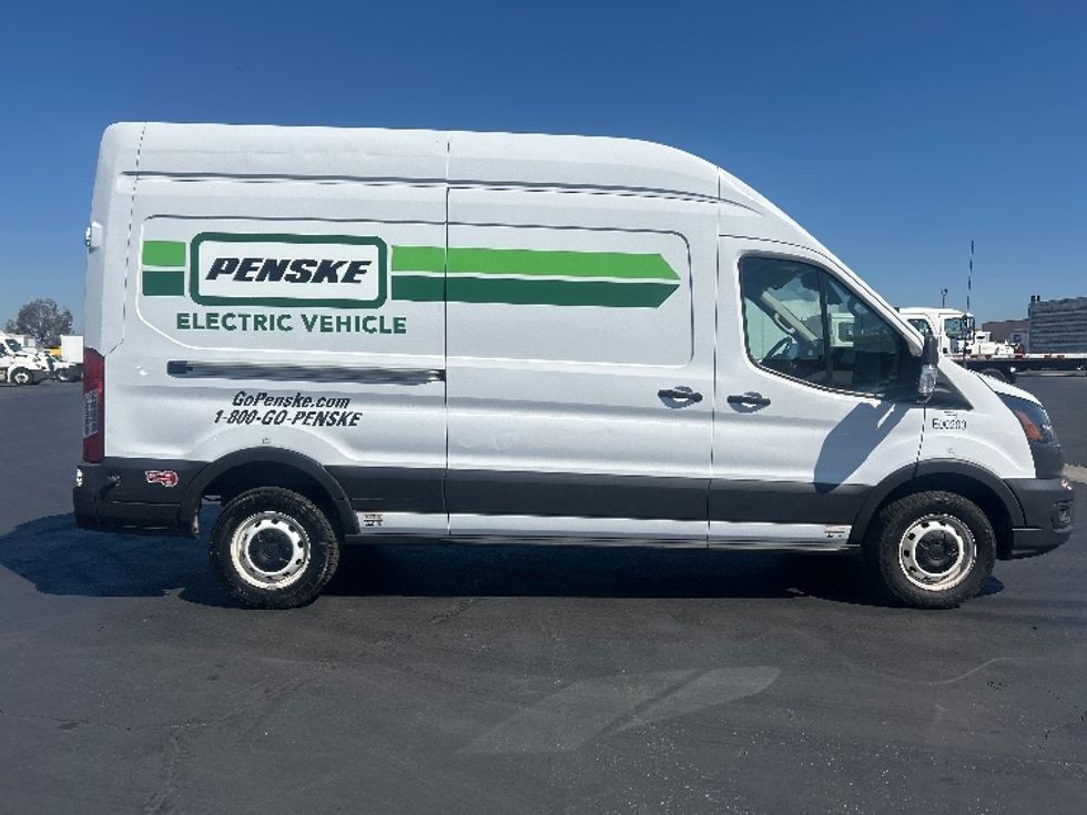 Cargo Van (Panel Van)-Alternative Fuel Trucks & Tractors-Ford-2022-TRAN350E-Torrance-CA-43,147\n\t\tmiles-$ 35,500 - Image 15